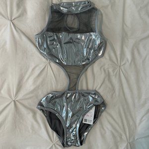 NWT Custom Dance Costume in Silver, size Medium